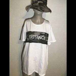 LCW casual white/ camouflage tee shirt/hat size XXL